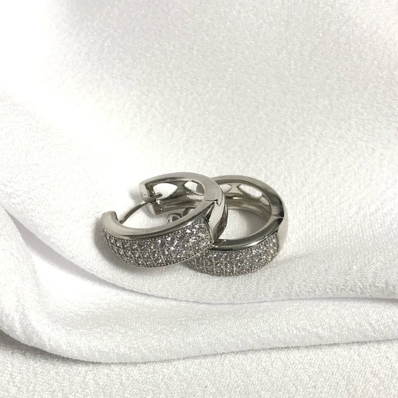 18k White Gold Filled Diamond Earrings - Picture 4 of 6